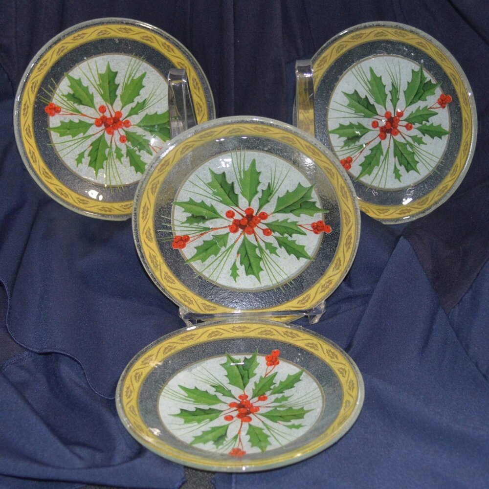 Bundle Vintage 4 Gorham "Festive Holly" Small Plates